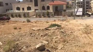 أرض في شارع رفعت شموط شفابدران  - 210,000 دأ - صورة NaN